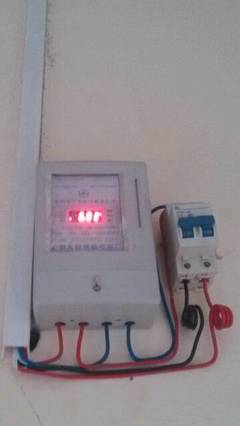 這種電表怎么讀數(shù),剩余電量怎么看的_360問(wèn)答